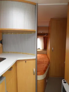 Fahrzeugbild Eifelland Holiday 465 TF Nr. 57 - franz. Bett, RSG #19