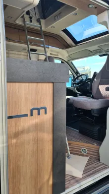 Fahrzeugbild Malibu Van First Class - Two Rooms 640 LE RB #6