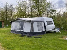 Bild 31 Hymer Eriba Nova 545 Moover Vorzelt