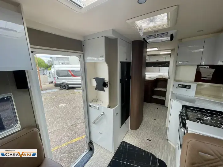 Fahrzeugbild Bürstner Elegance I 910 G LuftFahrwerk /Klima/17"Alu #14