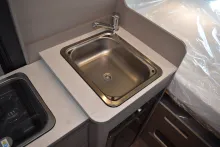 Fahrzeugbild Carado CV 590 4x4 EDITION24 Rückfahrvideo, Dieselheizung #14