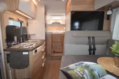 Bild 5 Hymer Exsis-i 580 Pure *180 PS*3,65 to*9G Automatik