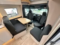 Bild 12 Hymer Tramp S 680*Delta Felgen*Dachklima*Solar*SAT/TV