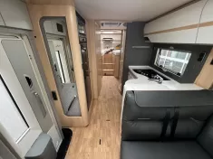 Bild 10 Hymer BML I 880*Hubstützen*AHK*Lithium*ALDE*Solar*LED*