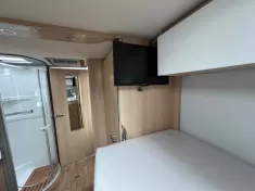 Bild 18 Hymer BML I 880*Hubstützen*AHK*Lithium*ALDE*Solar*LED*