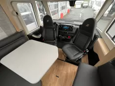 Bild 9 Mercedes-Benz Sprinter*Hymer*Masterline*Hubstützen*ALDE*VOLL*