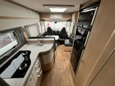 Bild 19 Mercedes-Benz Sprinter*Hymer*Masterline*Hubstützen*ALDE*VOLL*