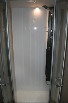 Fahrzeugbild Kabe Imperial i860 LGB #25