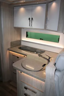 Fahrzeugbild Kabe Imperial i860 LGB #32