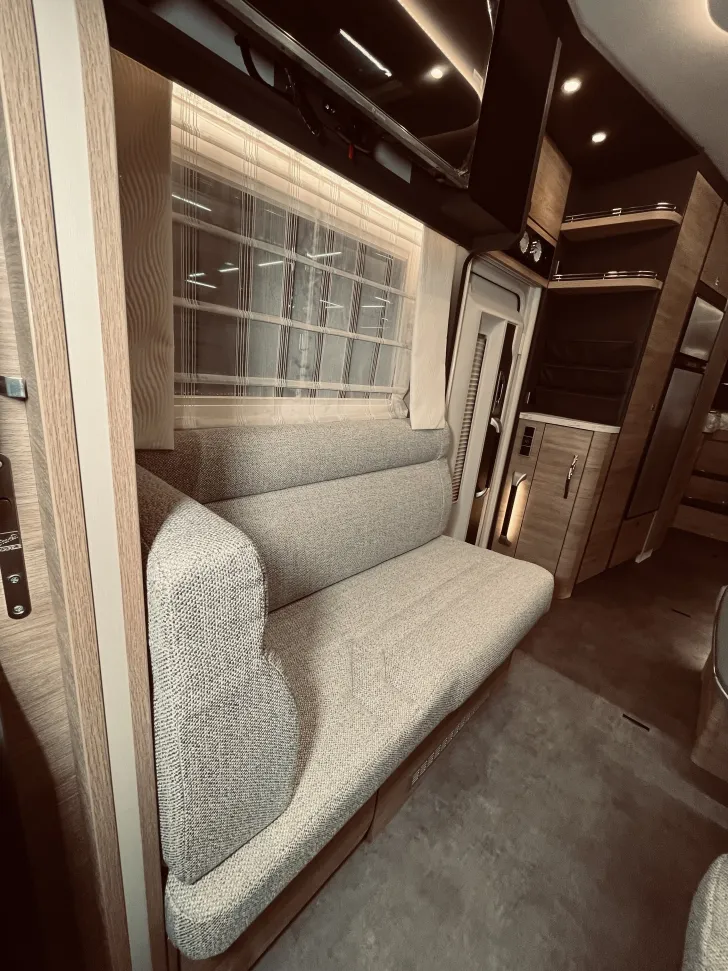 Fahrzeugbild Dethleffs Globetrotter XXL A 9000-2 EB #11