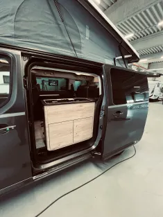 Bild 12 Dethleffs Globevan Flex Automatik, Küche