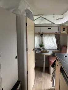 Fahrzeugbild Hymer Eriba Touring 430 Tango Red Edition #7