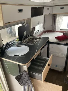 Fahrzeugbild Hymer Eriba Touring 430 Tango Red Edition #11