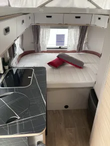 Fahrzeugbild Hymer Eriba Touring 430 Tango Red Edition #12