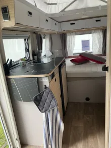 Fahrzeugbild Hymer Eriba Touring 430 Tango Red Edition #10