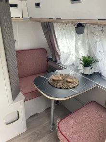 Fahrzeugbild Hymer Eriba Touring 430 Tango Red Edition #6
