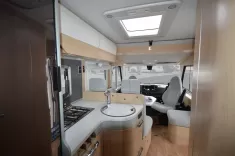 Bild 6 Hymer B-Klasse MC I 600 WhiteLine *AHK*4,5 to*Dachklima