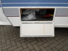 Bild 28 Hobby De Luxe 440 Nr.52/Doppelbett/4er