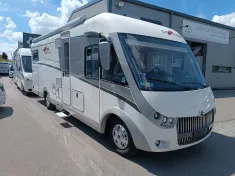 Bild 1 Carthago chic c-line I 4.9 LE L ++ hydraul. Hubstützen