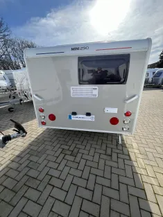 Bild 2 Trigano Mini 290
