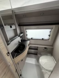 Bild 12 Hymer Touring 542 Urban