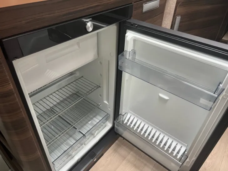 Fahrzeugbild Laika Ecovip L 2009, 6,60m, Automatik, Solar, Markise #14
