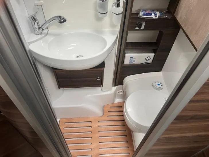 Fahrzeugbild Laika Ecovip L 2009, 6,60m, Automatik, Solar, Markise #15
