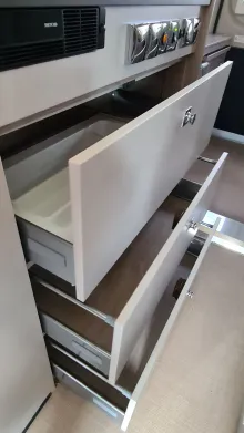 Fahrzeugbild Bürstner Campeo C 600 *junger Gebrauchtwagen* #12