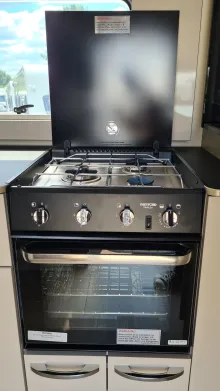 Fahrzeugbild Bürstner Lyseo Gallery TD 689 G #7