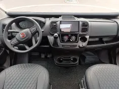 Bild 5 Challenger Van V210 Sport Edition