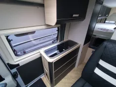 Bild 8 Challenger Van V210 Sport Edition