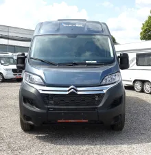 Fahrzeugbild Clever SELECT LINE Runner #12