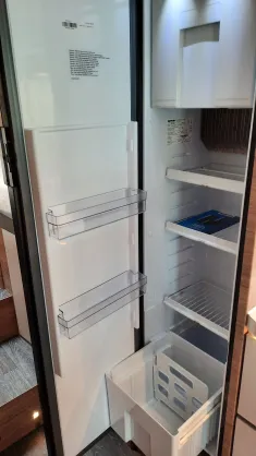 Bild 33 Knaus L!VE I 700 MEG Champions Deals!