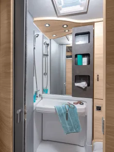 Bild 3 Knaus Van TI Plus 650 MEG Platinum Selection 4x4 Automatik