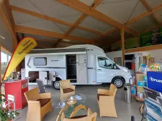Bild 10 Weinsberg CaraSuite 650 MF Seitz S7 Rahmenfenster