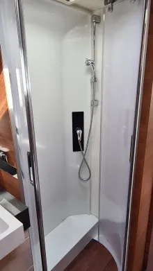 Fahrzeugbild Carthago chic c-line I 5.9 XL LE #16