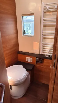 Fahrzeugbild Carthago chic c-line I 5.9 XL LE #17