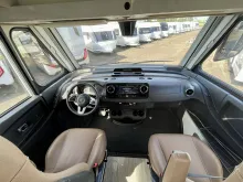 Fahrzeugbild Bürstner Elegance I 920 G VOLLAUSSTATTUNG > top price #3