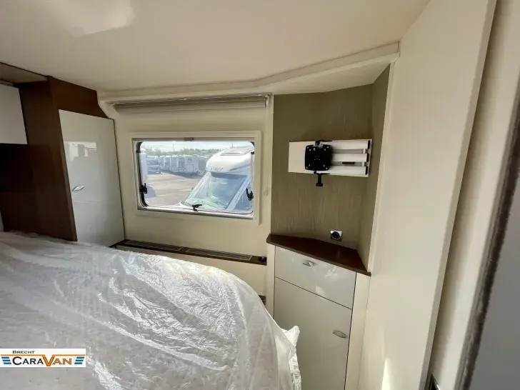 Fahrzeugbild Bürstner Elegance I 920 G VOLLAUSSTATTUNG > top price #14