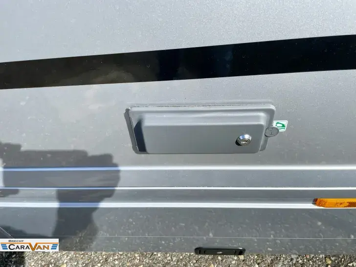 Fahrzeugbild Bürstner Elegance I 920 G VOLLAUSSTATTUNG > top price #18