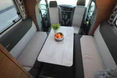 Bild 7 Knaus Tourer VAN 500 LT VANSATION 3.500 KG | Trittstufe
