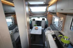 Bild 8 Knaus Tourer VAN 500 LT VANSATION 3.500 KG | Trittstufe