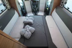 Bild 13 Knaus Tourer VAN 500 LT VANSATION 3.500 KG | Trittstufe