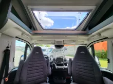 Fahrzeugbild Laika Kosmo L 409 #18