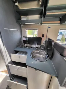 Fahrzeugbild Laika Kosmo L 409 #24