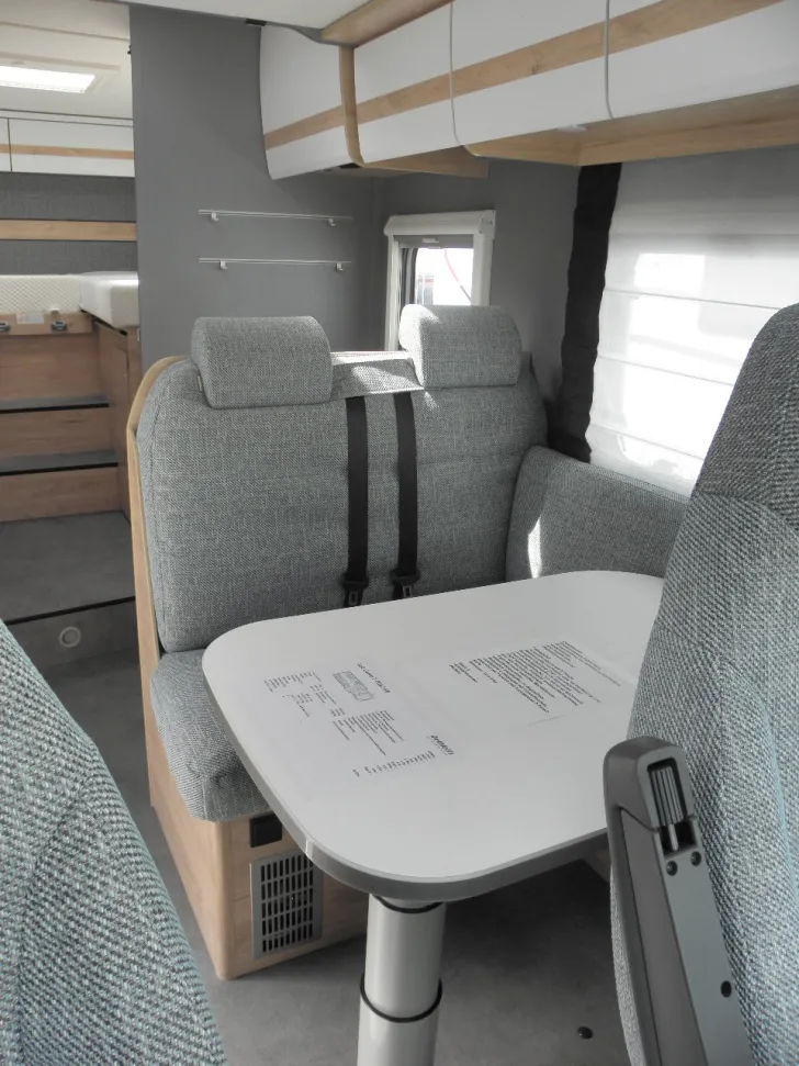 Fahrzeugbild Dethleffs Just Camp T 7052 EB SALE #5