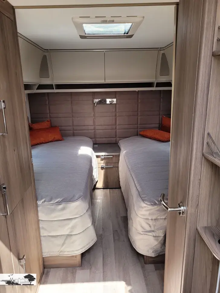 Fahrzeugbild Kabe Royal 560 GLE KS B2 #8