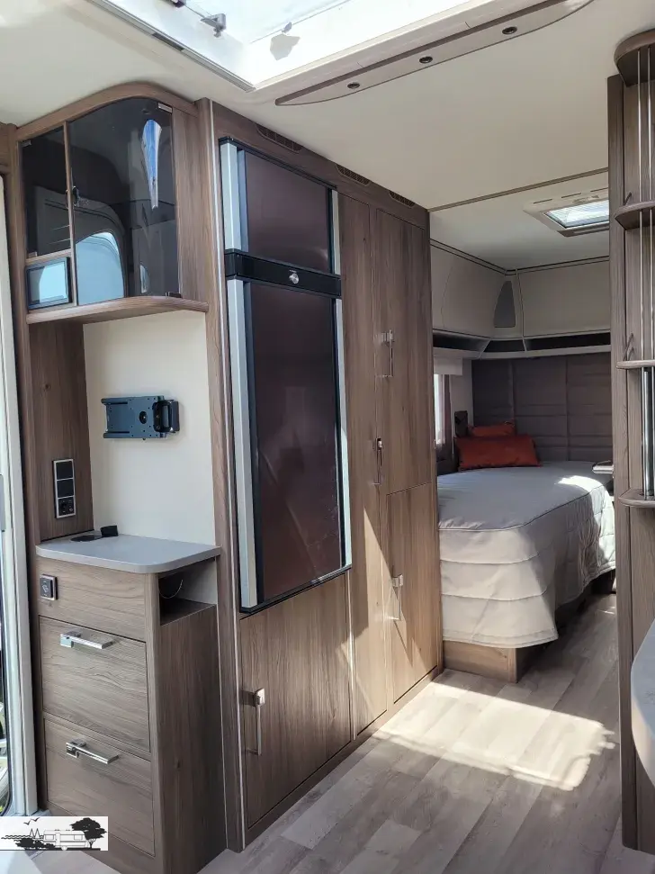 Fahrzeugbild Kabe Royal 560 GLE KS B2 #9