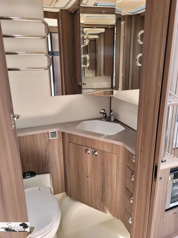 Fahrzeugbild Kabe Royal 560 GLE KS B2 #13