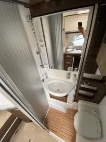 Fahrzeugbild Laika Ecovip H 2109 #13